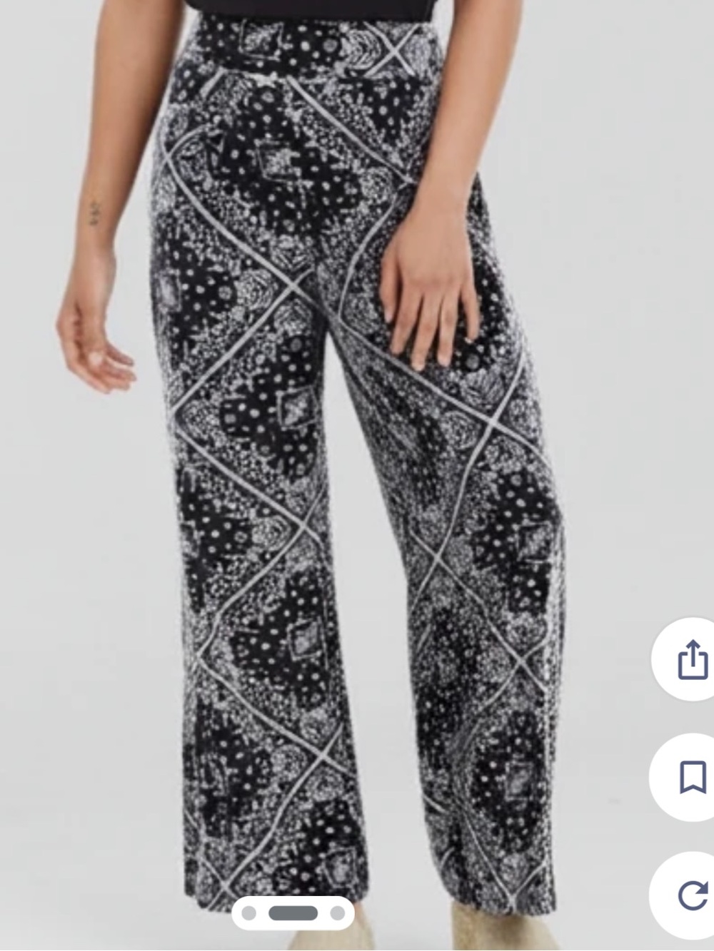 Monteau Black & White Bandana-Print Wide-Leg Pants